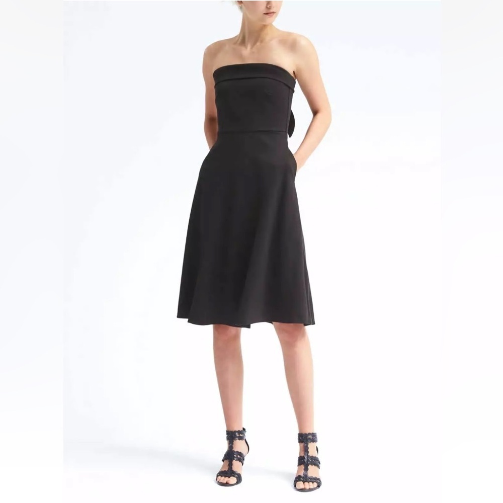 NWT Banana Republic Women’s 10 Petite Black Strapless Bow Fit Flare Gown Dress